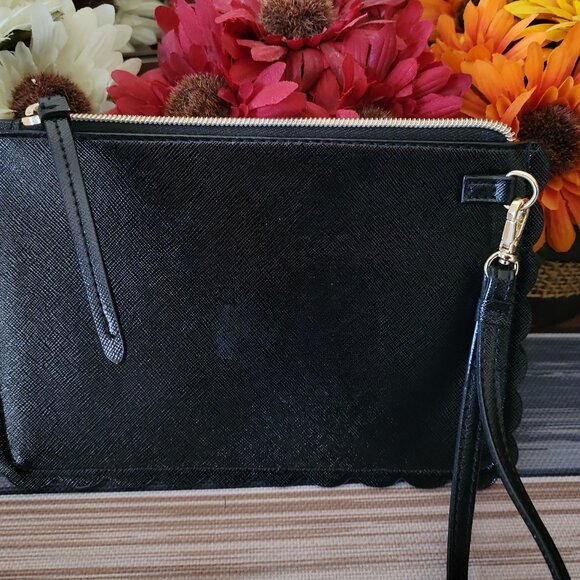 Victoria’s Secret Black Laser-Cut Wristlet Clutch Purse - Limited Edition - Picture 7 of 7